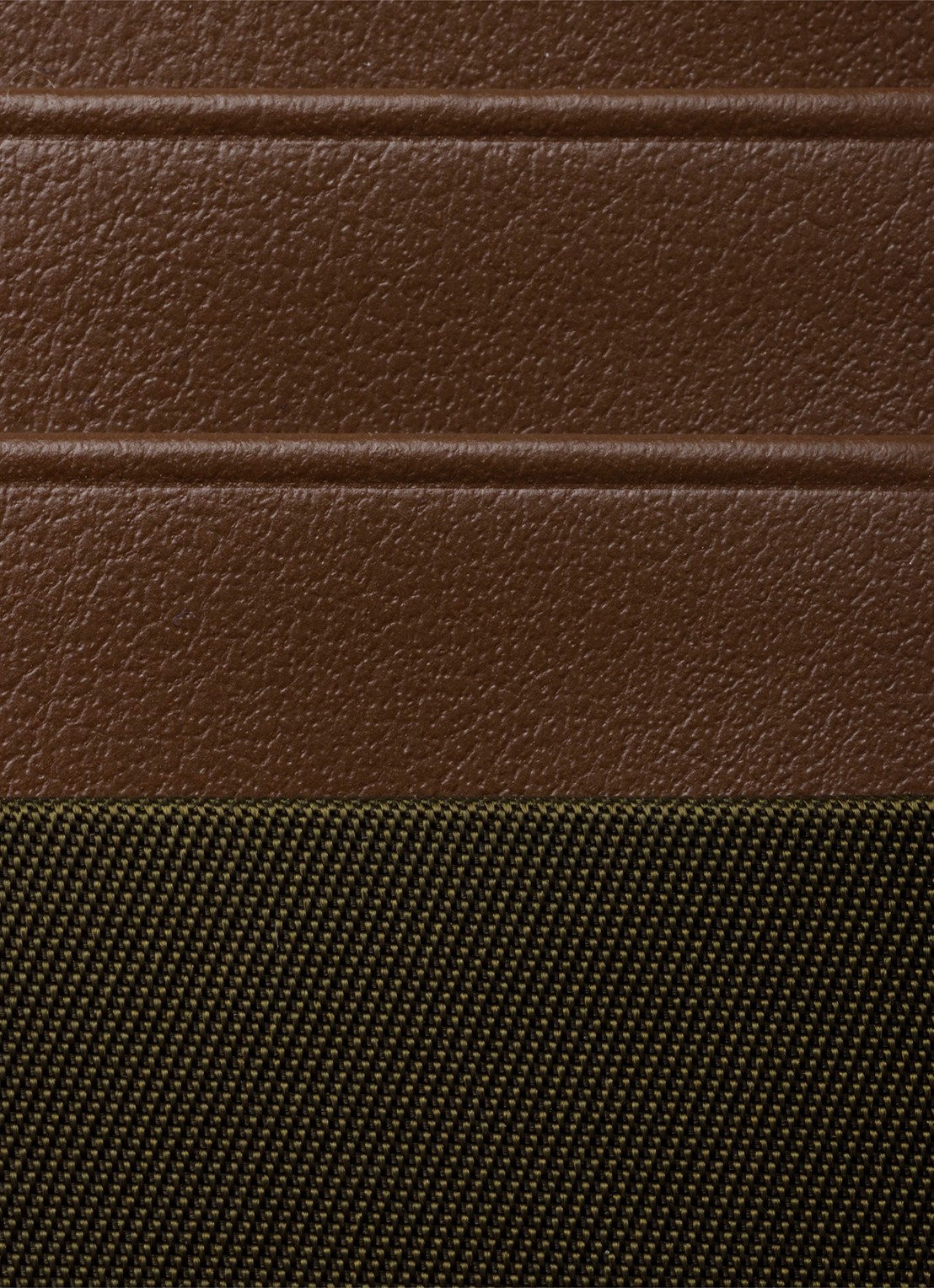 Prada Re-Nylon pasjeshouder met leren details - detail 3 groen