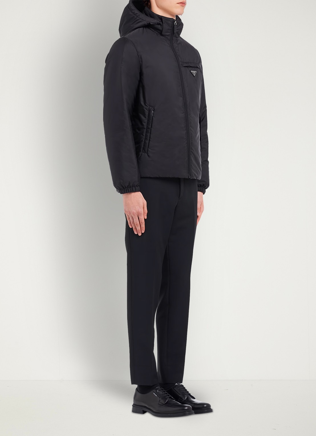 Prada Re-Nylon puffer jack met afneembare capuchon - voorkant 5 zwart