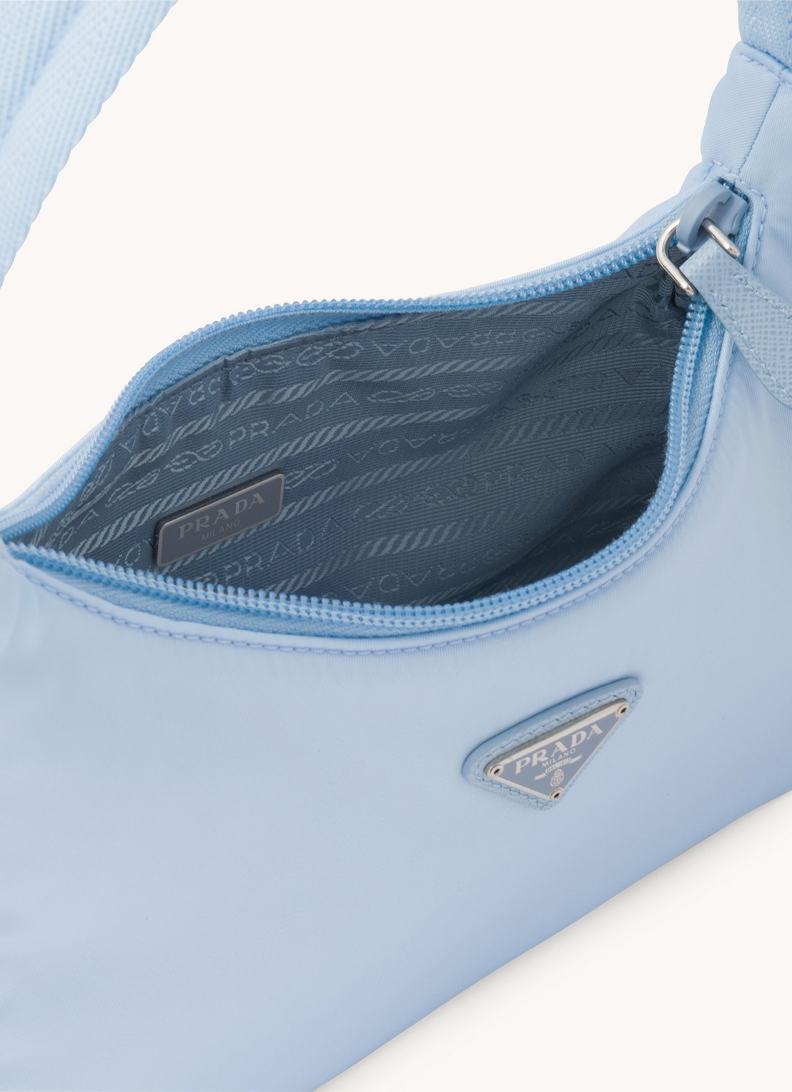 Prada Re-Nylon Re-Edition 2000 Mini schoudertas met logo - detail 2 lichtblauw