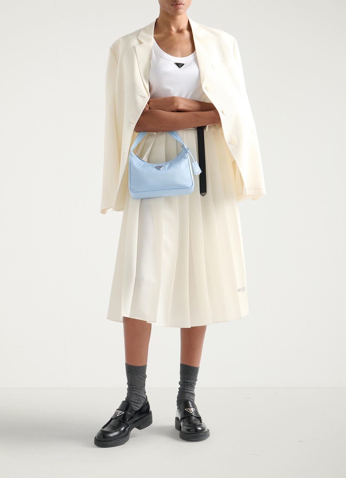 Prada Re-Nylon Re-Edition 2000 Mini schoudertas met logo - voorkant 7 lichtblauw