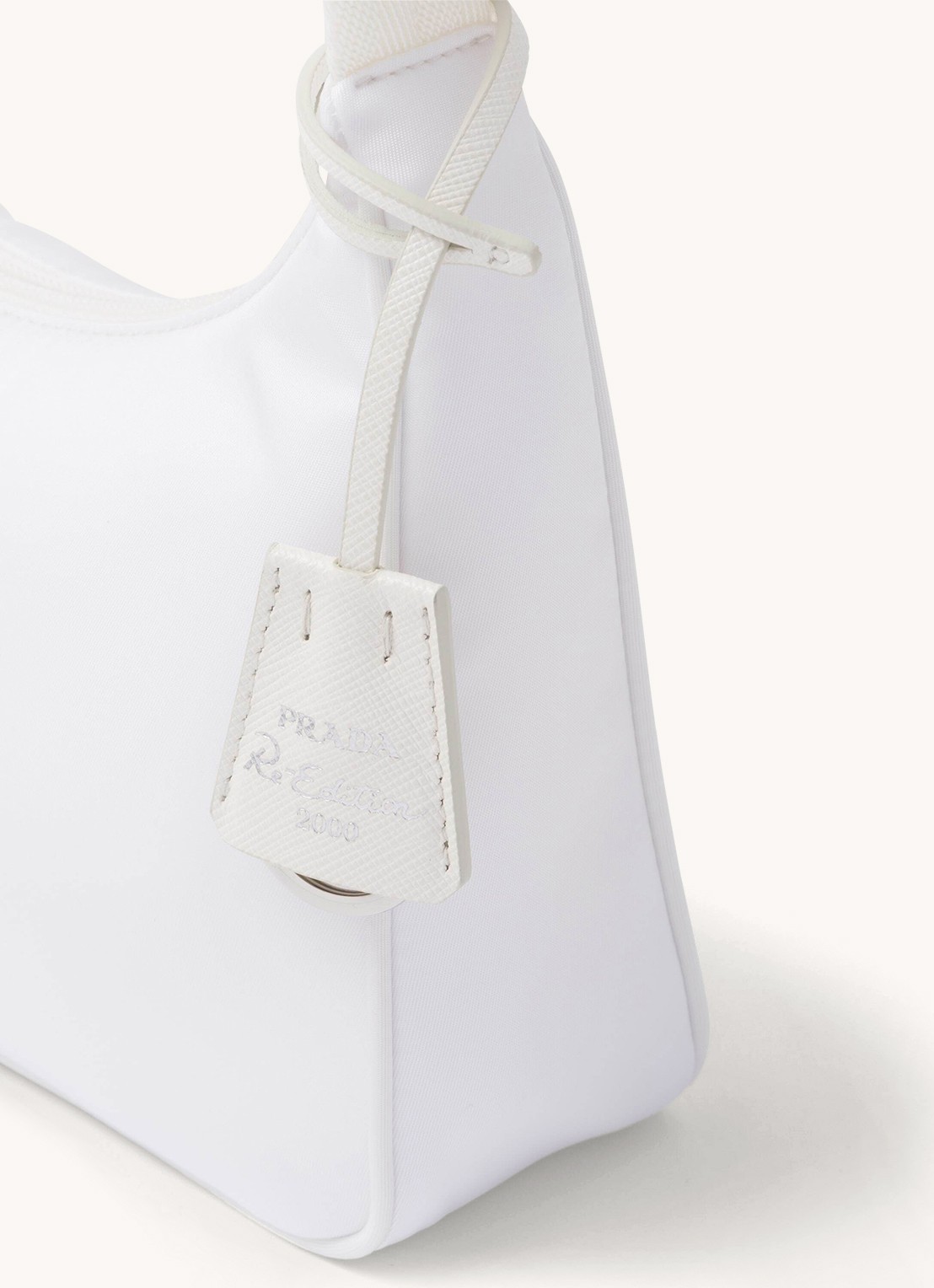 Prada Re-Nylon Re-Edition 2000 Mini schoudertas met logo - detail 7 wit