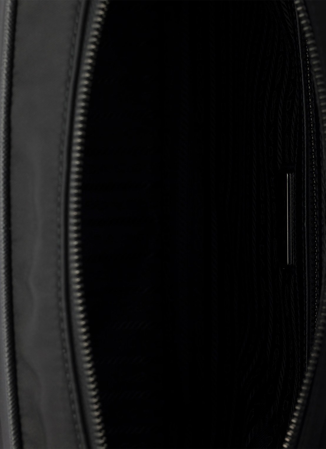 Prada Re-Nylon schoudertas met leren details - detail 3 zwart