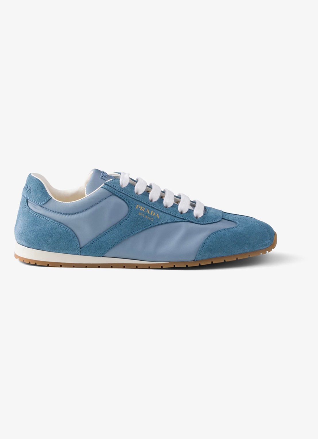 Prada Re-Nylon sneaker met suède details - voorkant lichtblauw