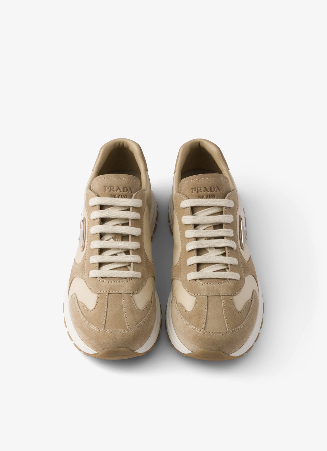 Prada Re-Nylon sneaker met suède details - detail 3 beige