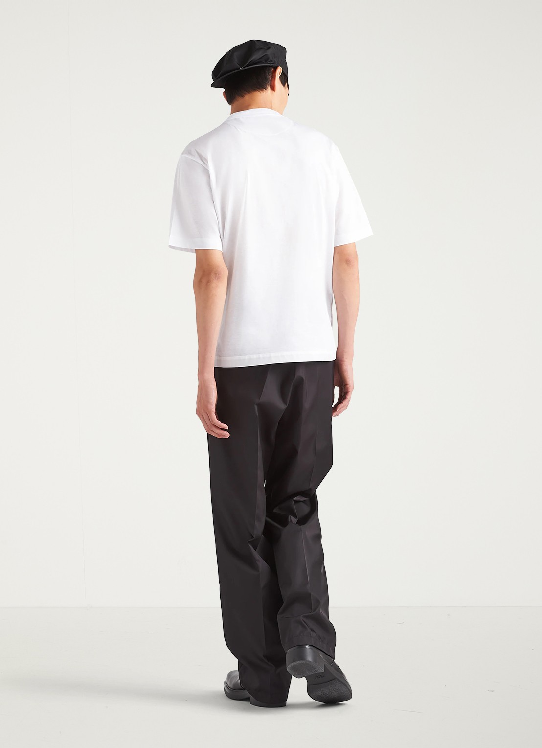 Prada Re-Nylon T-shirt met borstzak en logo - achterkant 5 wit