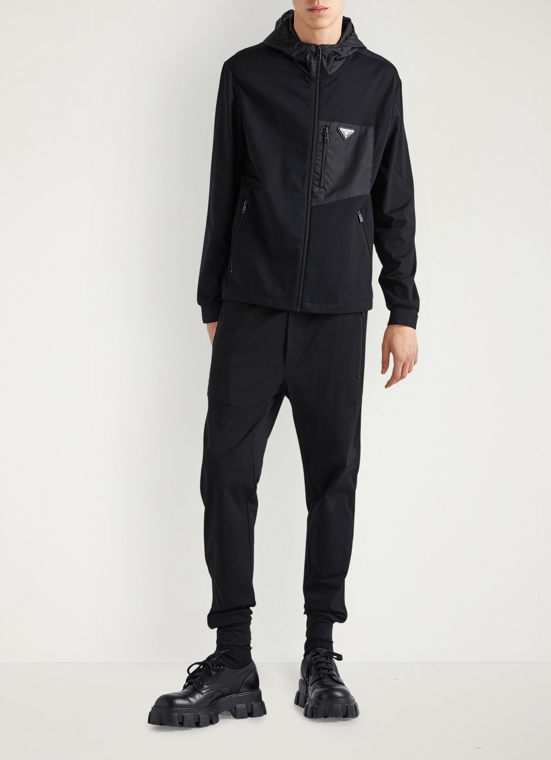 Prada Re-Nylon trackvest met capuchon en contrast - voorkant 2 zwart