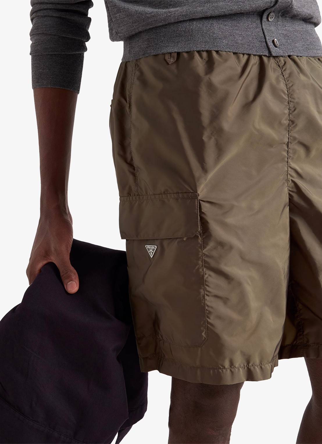 Prada Re-Nylon zwemshorts met klepzakken - detail 3 bronsgroen