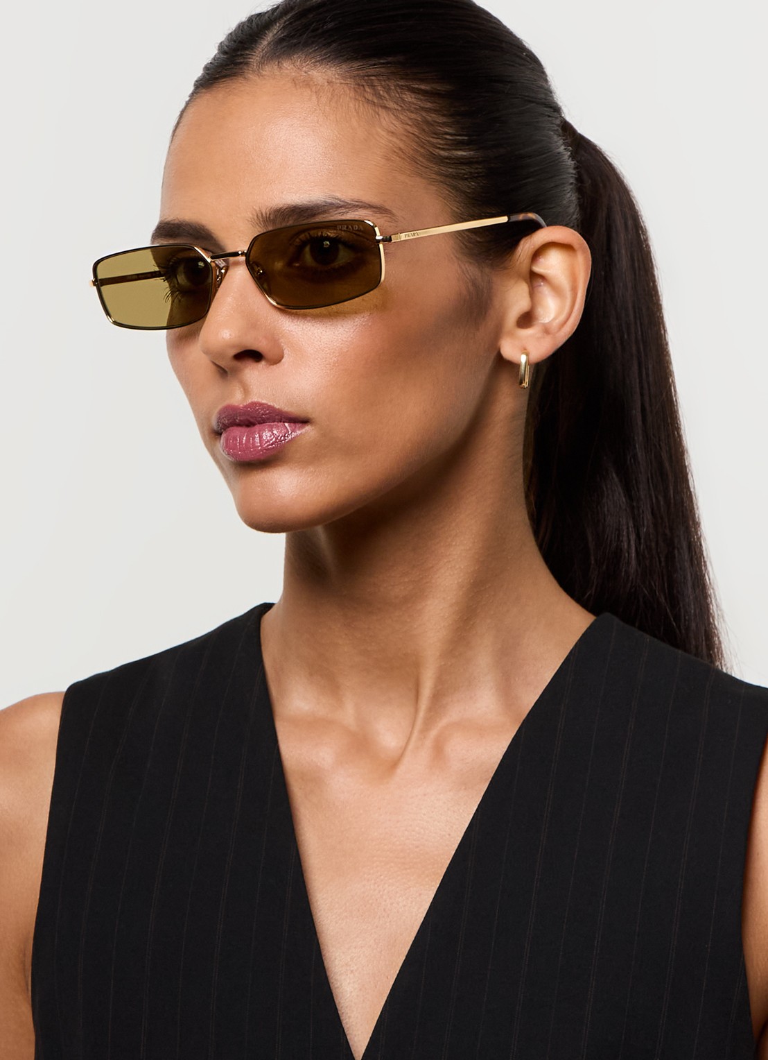 Prada Retro zonnebril PRA60S - voorkant 2 goud