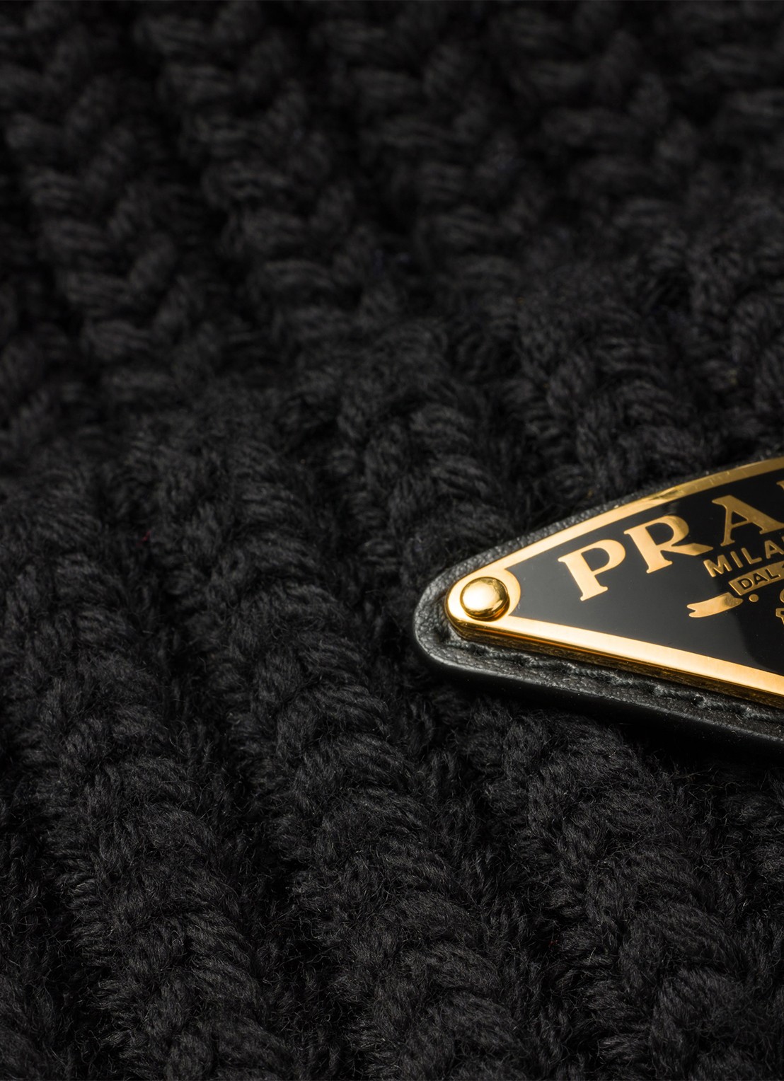 Prada Ribgebreide muts van scheerwol met logo - detail 2 zwart