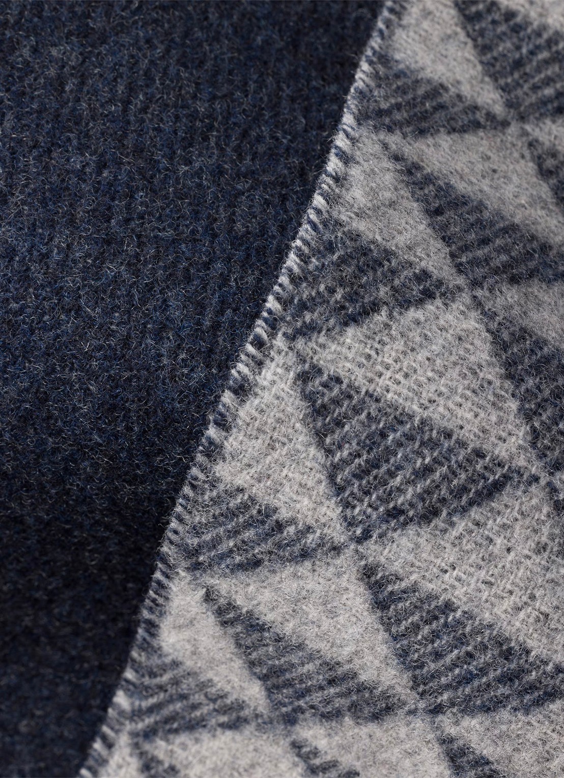 Prada Sjaal in kasjmierblend met grafische print 190 x 30 cm - detail donkerblauw