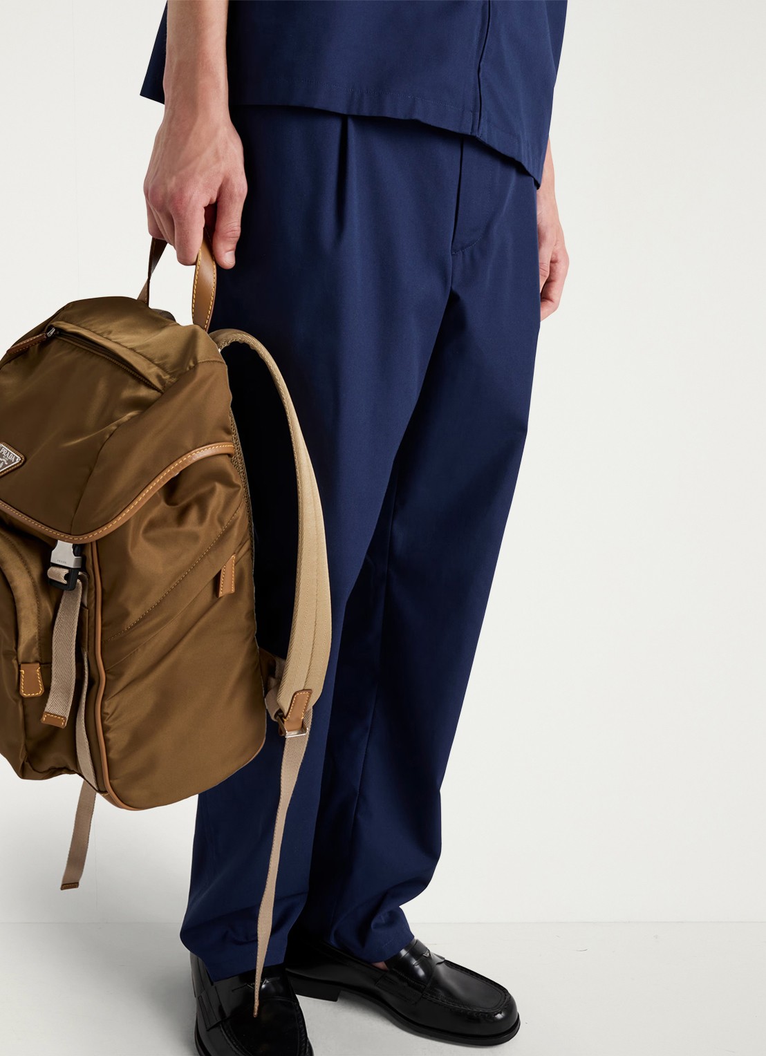 Prada Slim fit pantalon met plooidetail - detail 4 donkerblauw