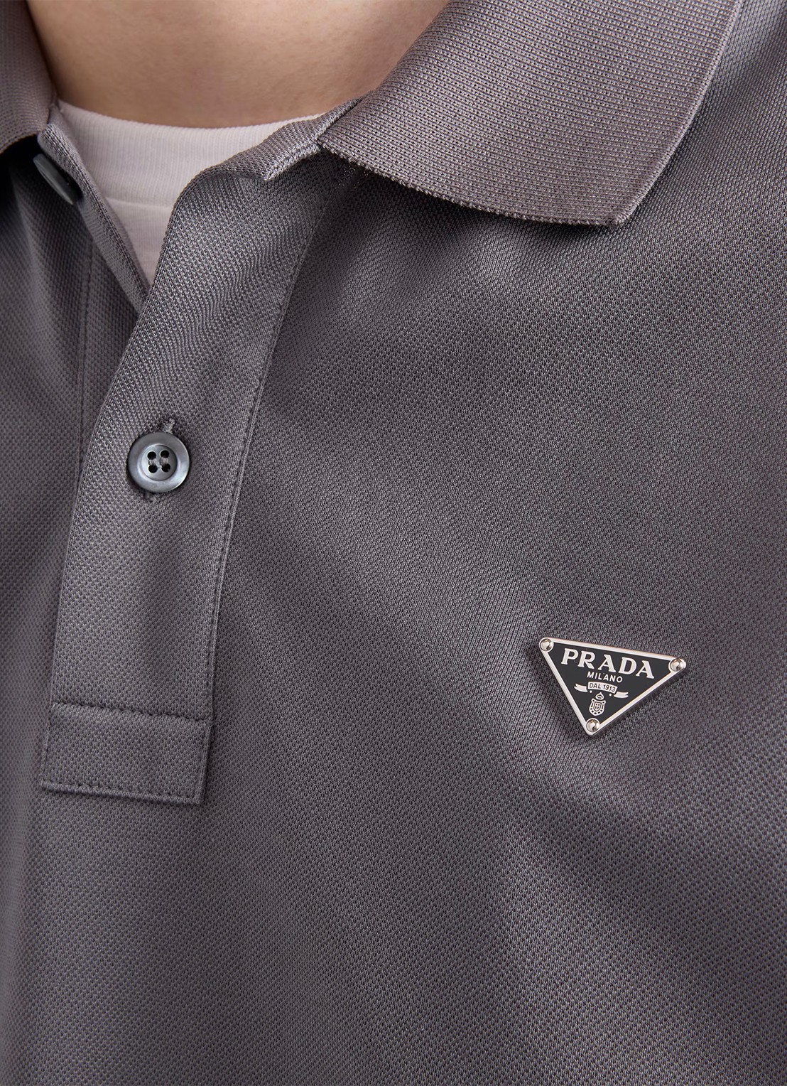 Prada Slim fit polo van piqué katoen met logo - detail 4 grijs