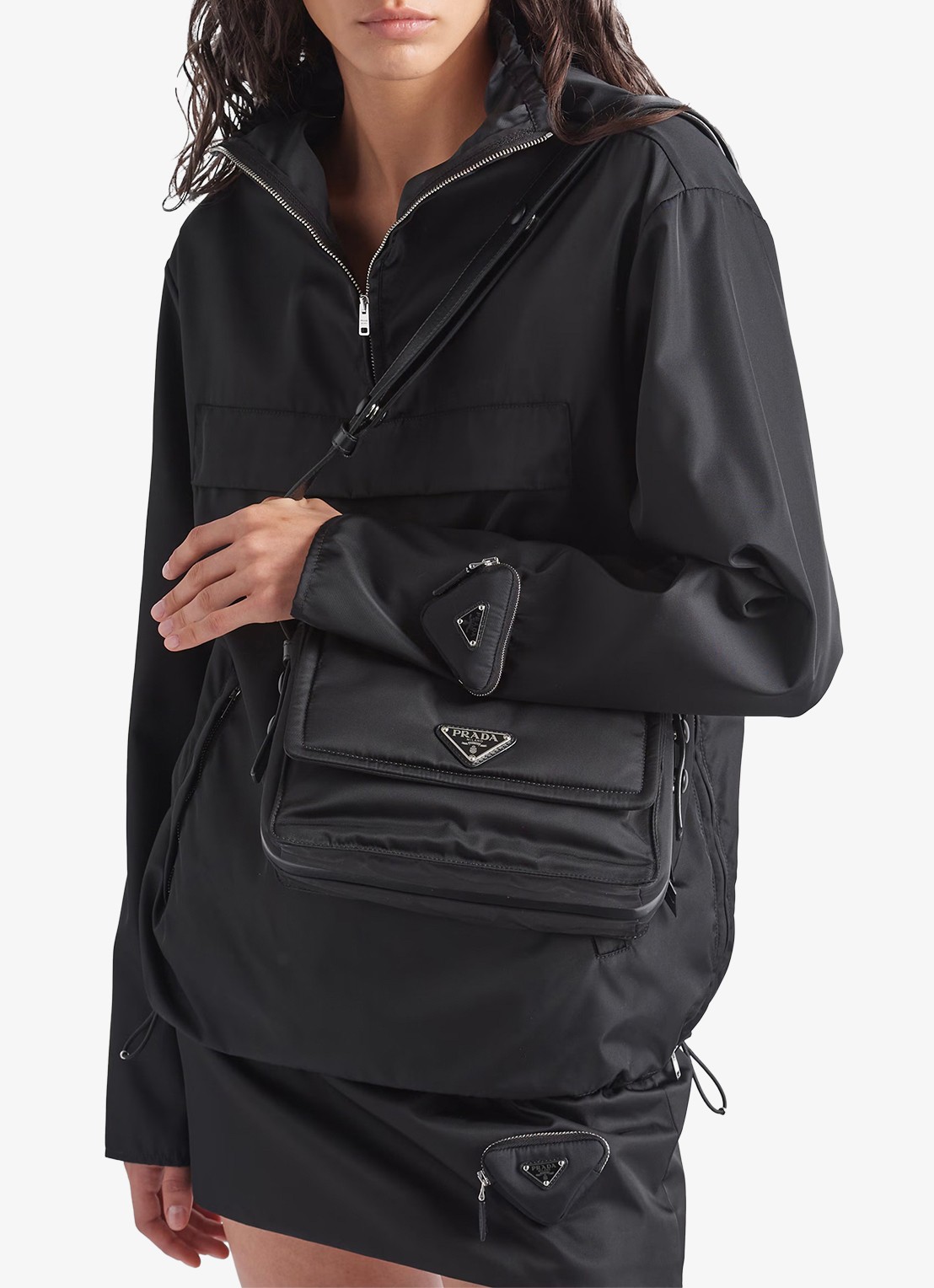 Prada Small Re-Nylon gewatteerde schoudertas met leren details - voorkant 6 zwart