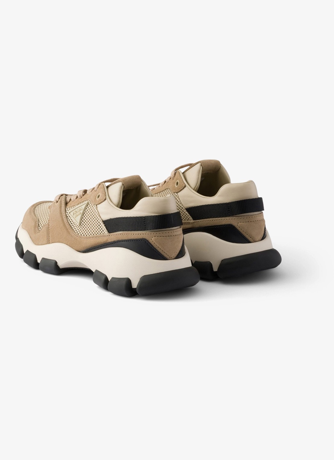 Prada Sneaker met suède details - achterkant 3 beige