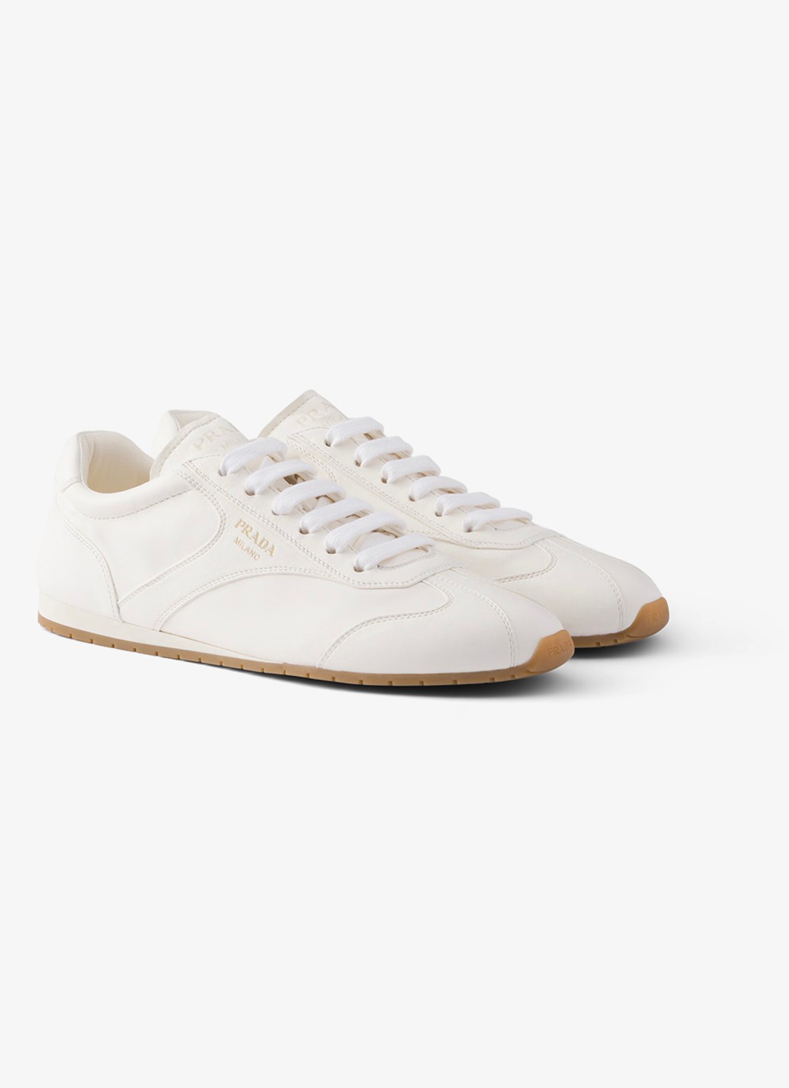 Prada Sneaker van leer - voorkant 3 gebroken wit