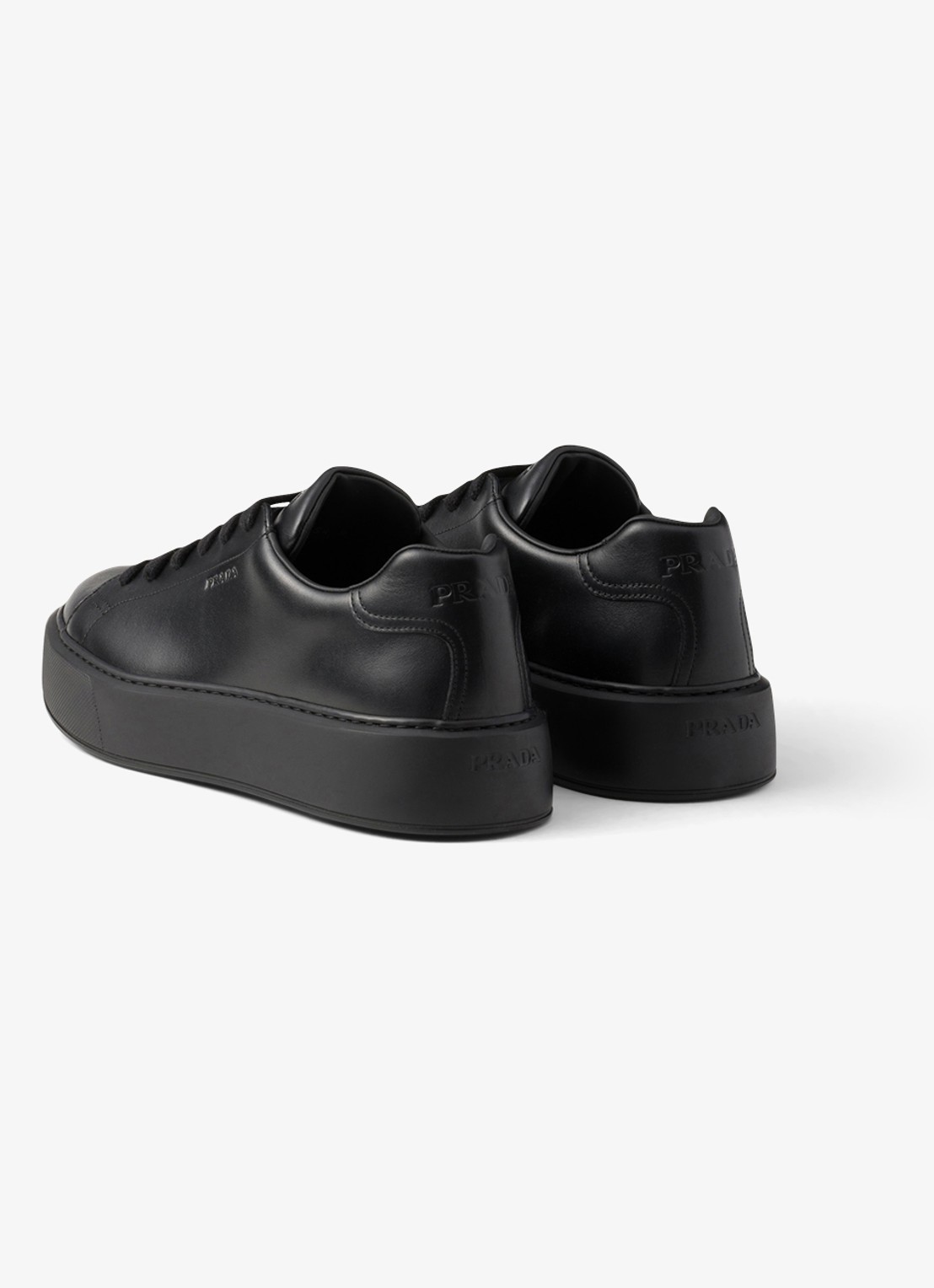 Prada Sneaker van leer - achterkant zwart