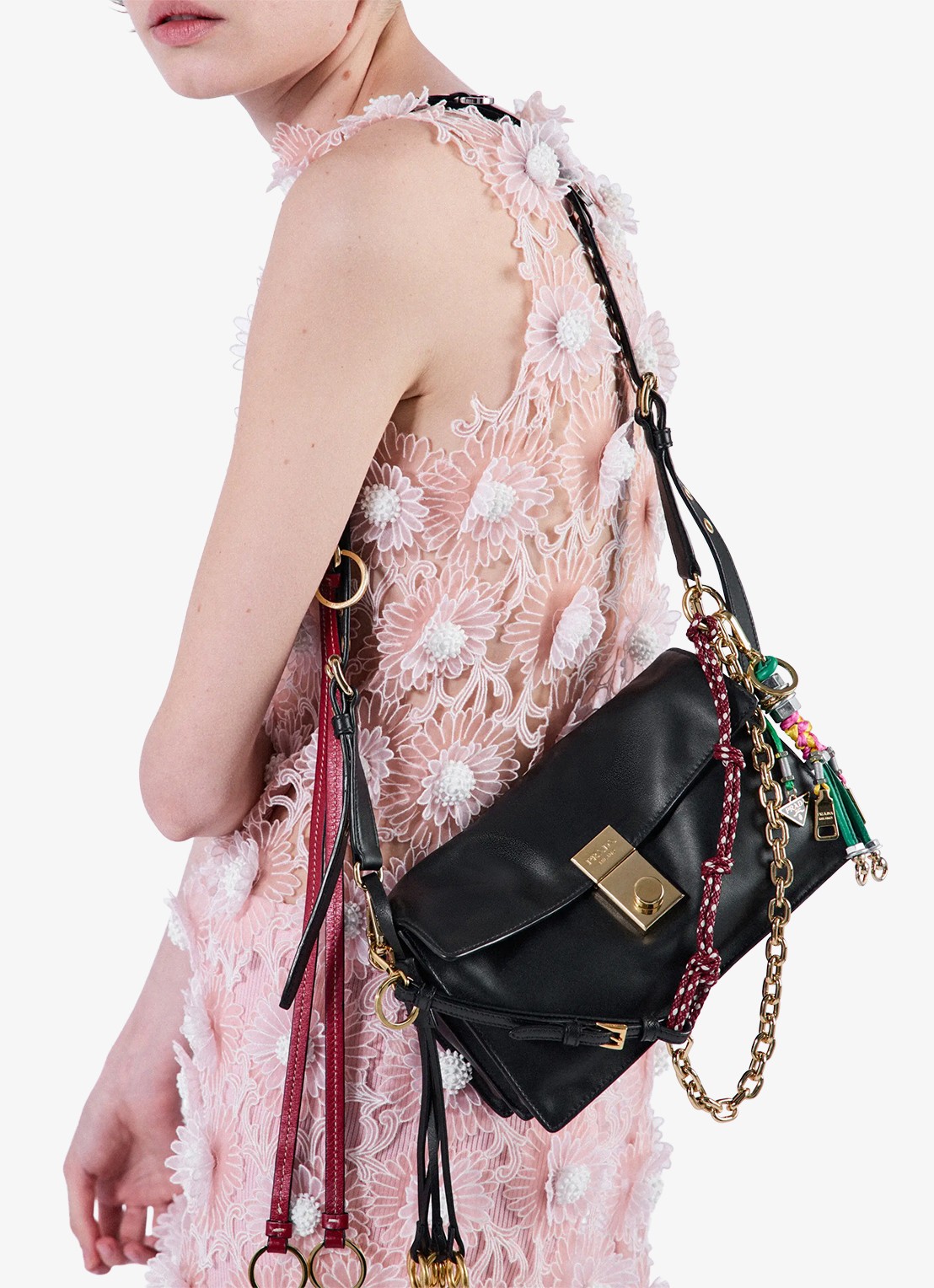 Prada Soft Sound Small schoudertas van leer - voorkant 2 zwart