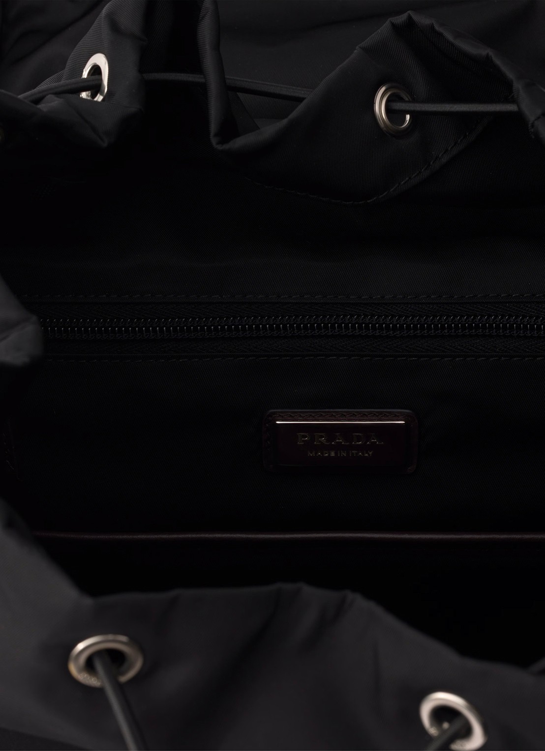 Prada Speedrock Re-Nylon rugzak met leren details - detail zwart