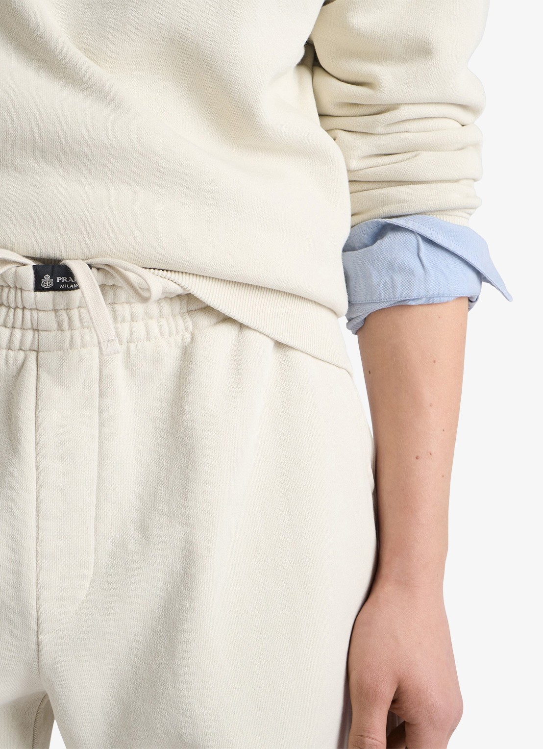 Prada Straight fit korte joggingbroek met steekzakken - detail 2 gebroken wit