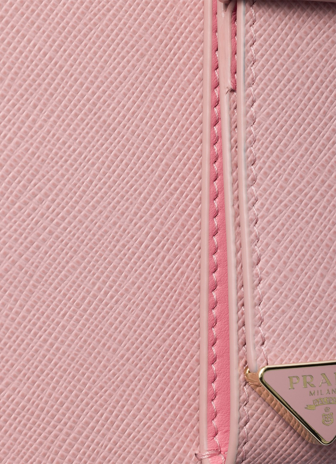 Prada Telefoonhoesje van kalfsleer voor iPhone 16 Pro Max - detail 3 oudroze