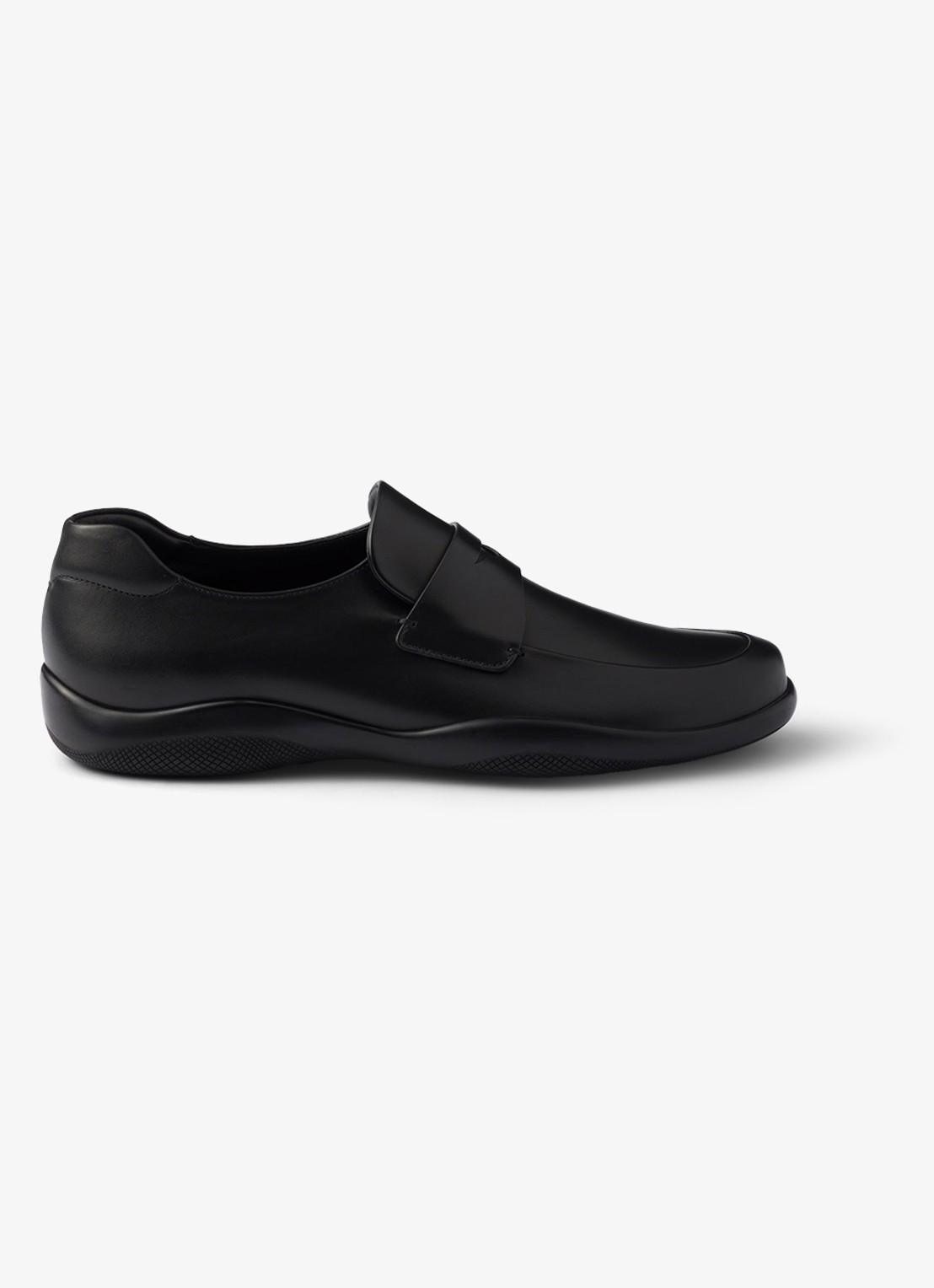 Prada Toblach loafer van kalfsleer - voorkant zwart