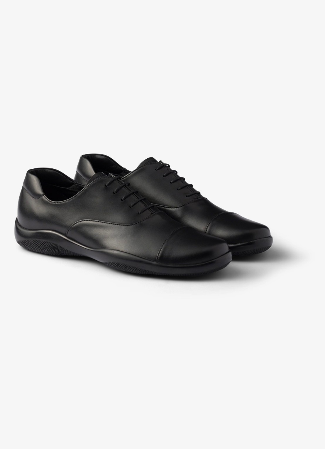 Prada Toblach veterschoen van leer - detail 4 zwart