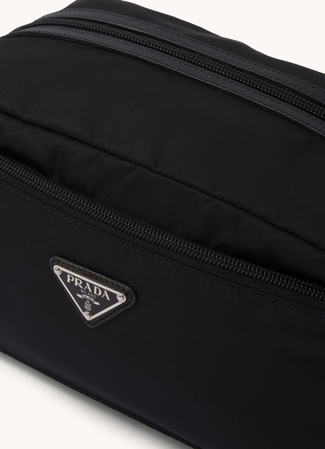 Prada Toilettas met leren details - detail 10 zwart