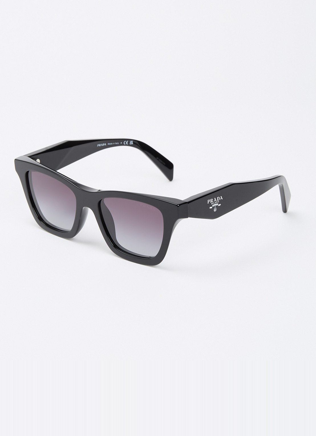 Prada Wayfarer zonnebril PR C07S - voorkant 4 zwart