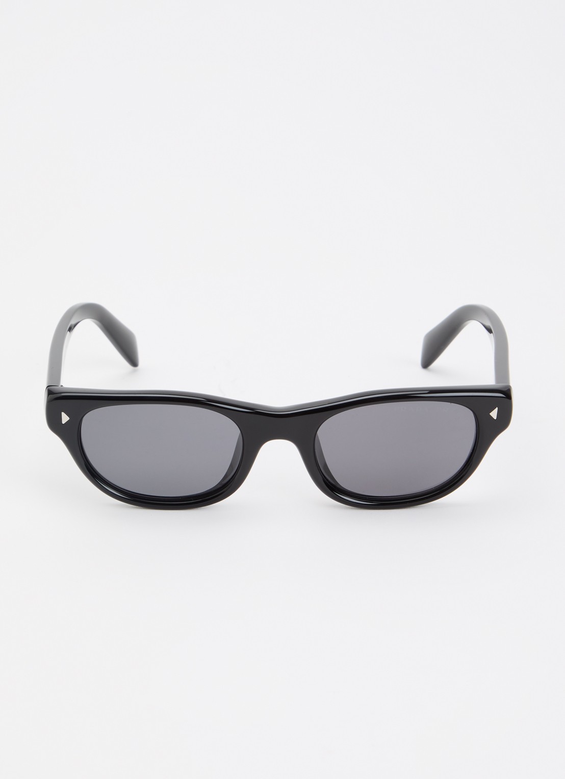 Prada Wayfarer zonnebril PR C08S - detail 2 zwart