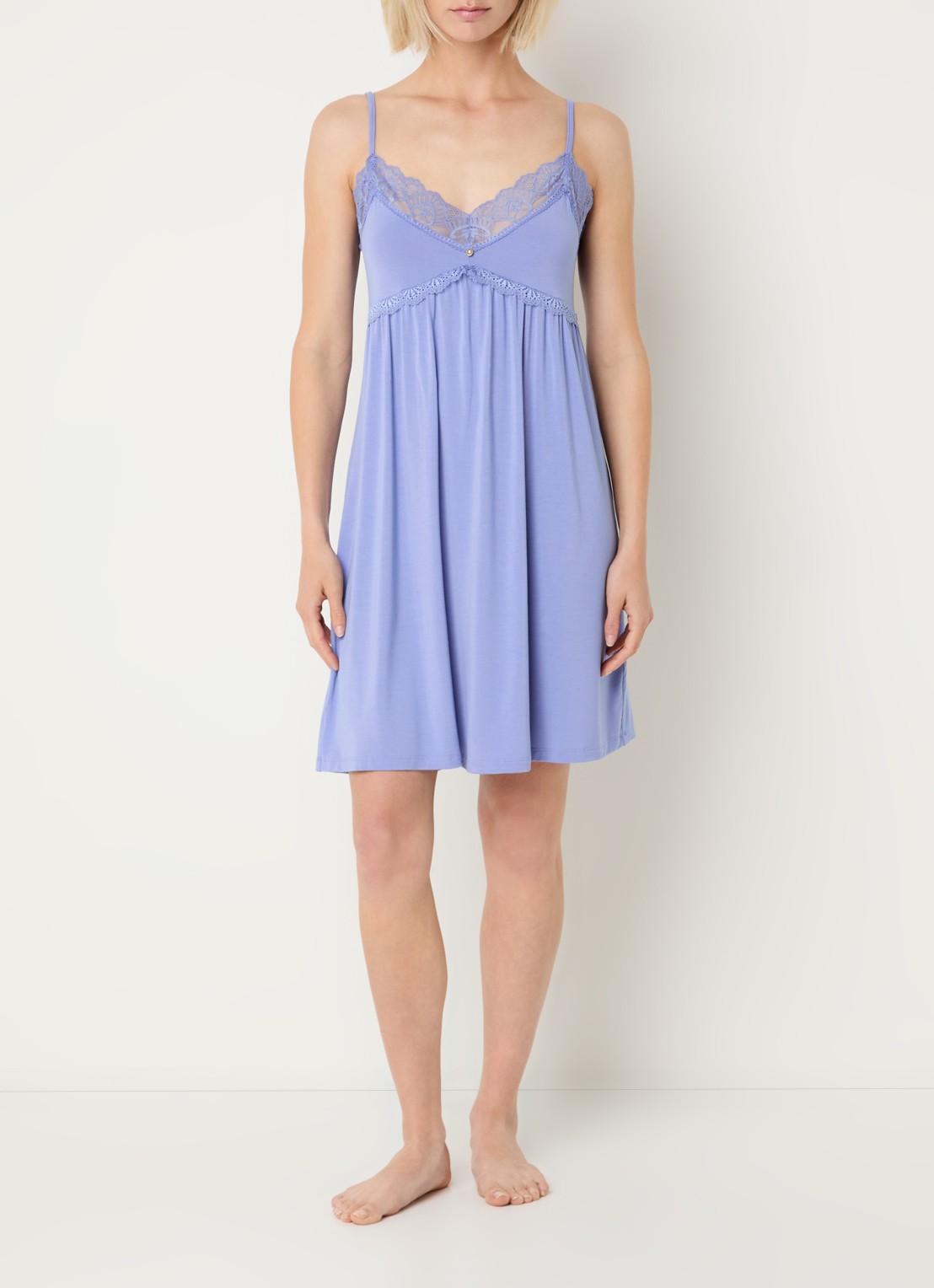 Pretty You Bamboo nachthemd met details van kant - voorkant 4 lavendel