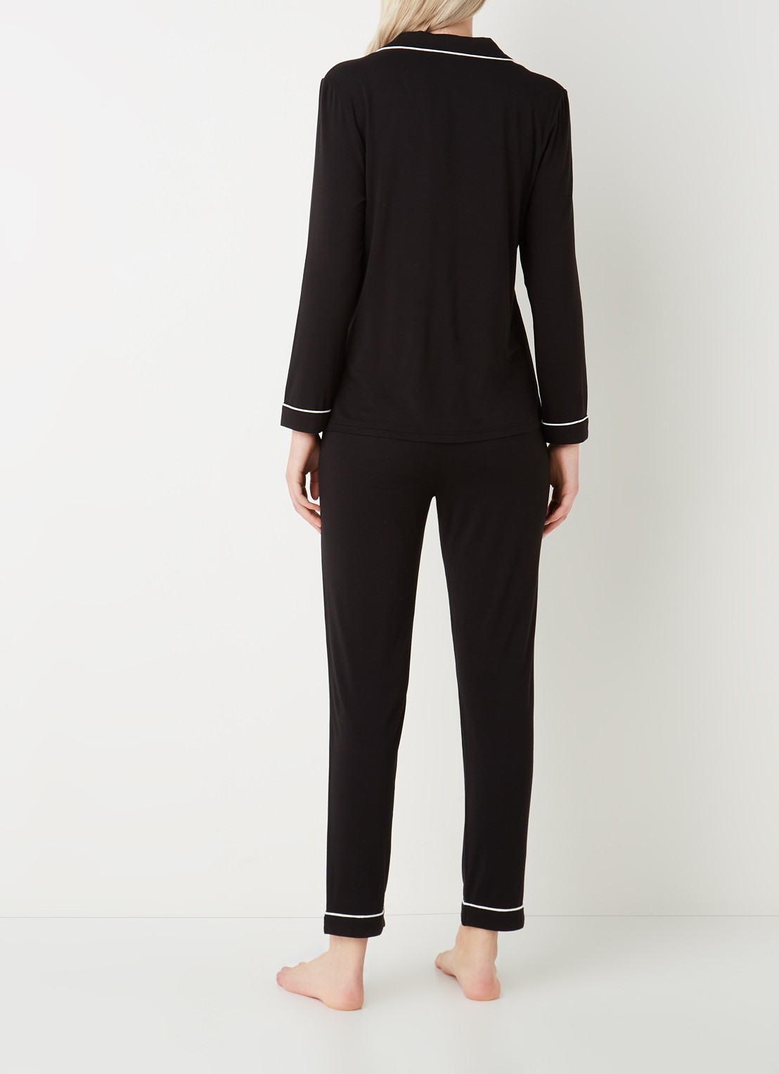 Pretty You Bamboo pyjamaset met contrasterende bies - achterkant zwart