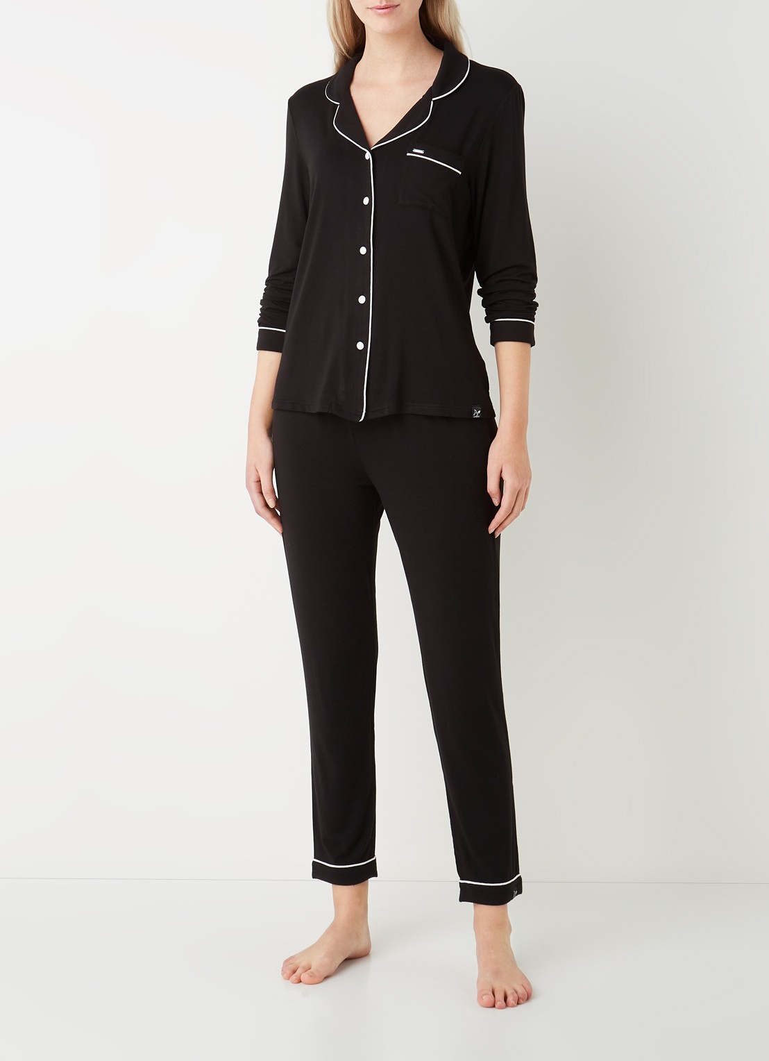 Pretty You Bamboo pyjamaset met contrasterende bies - voorkant 3 zwart