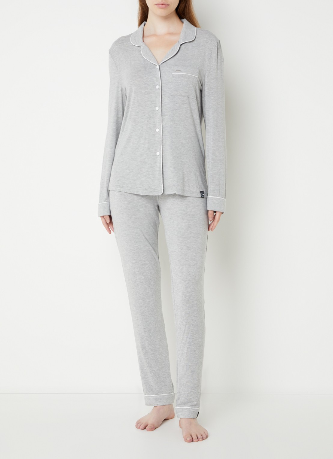 Pretty You Bamboo pyjamaset met contrasterende bies - voorkant 4 lichtgrijs