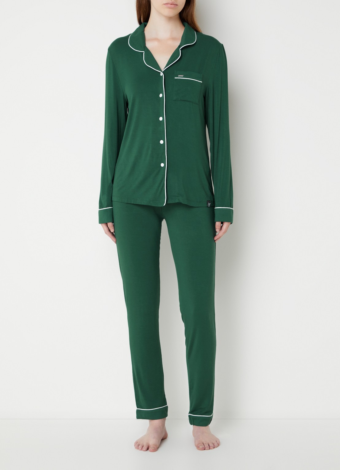 Pretty You Bamboo pyjamaset met contrasterende bies - detail 4 groen