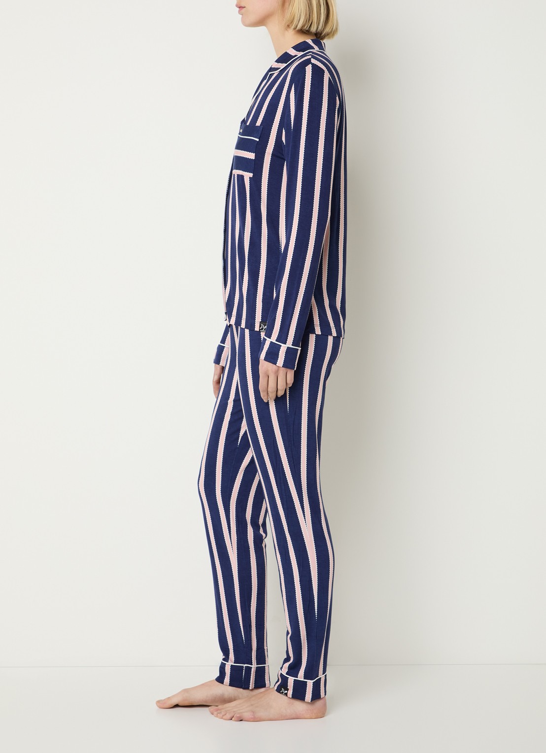 Pretty You Bamboo pyjamaset met contrasterende bies - voorkant 2 donkerblauw