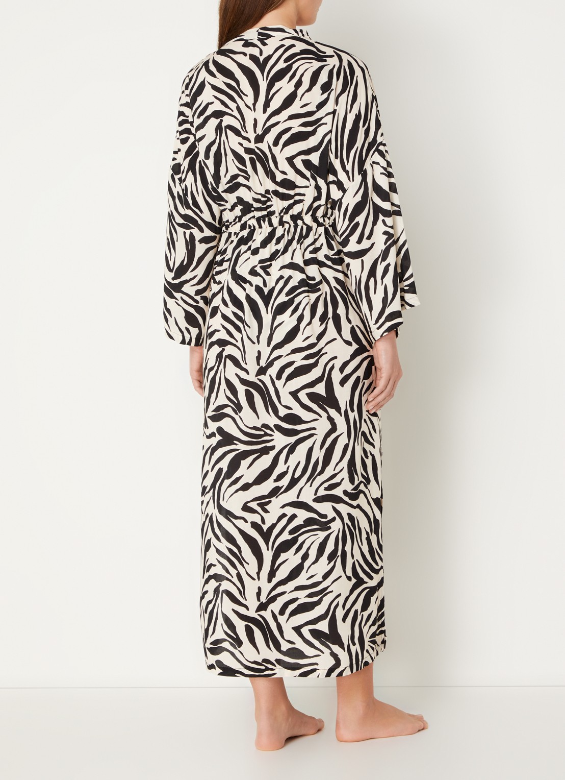 PrimaDonna Dalice maxi strandjurk met zebraprint en strikceintuur - achterkant 4 wit