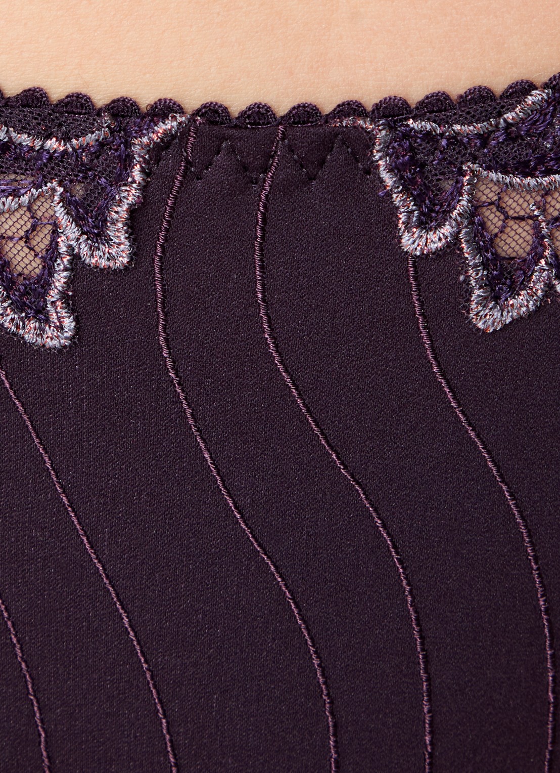 PrimaDonna Deauville slip met kant - detail 5 paars
