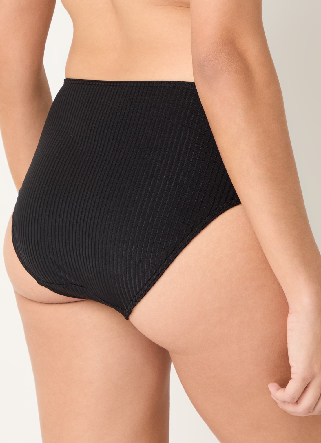 PrimaDonna Delray hipster bikinislip met structuur - achterkant 3 zwart