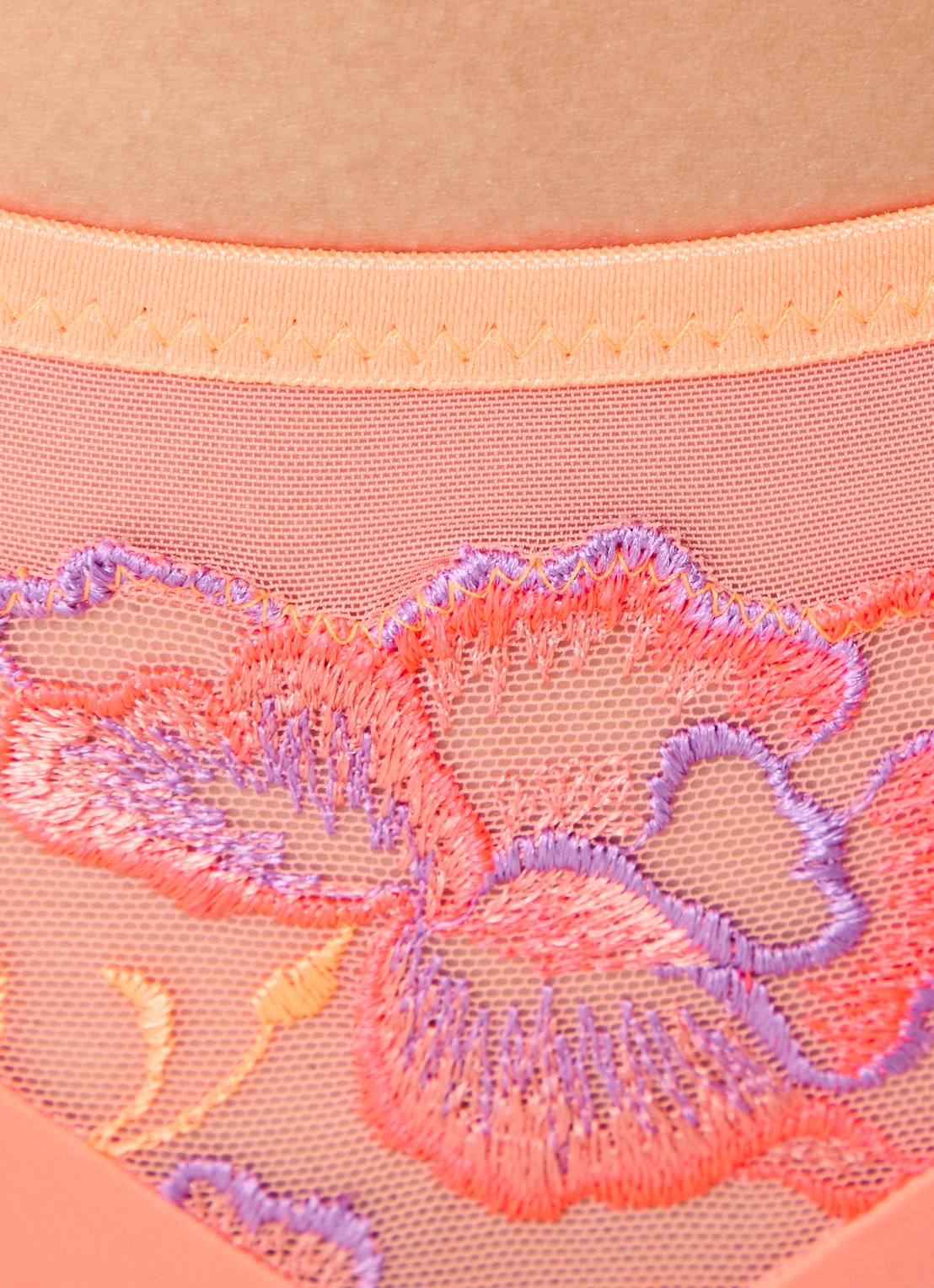 PrimaDonna Devdaha string met kant - detail 3 orange