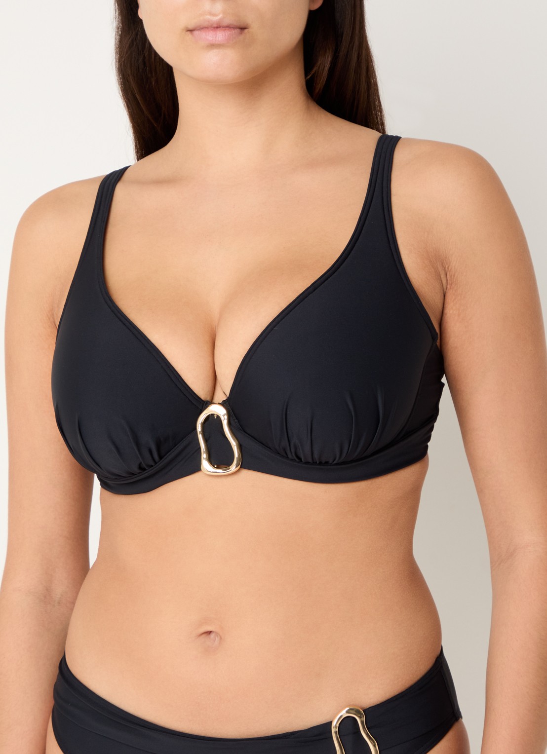 PrimaDonna Uvita voorgevormde bikinitop met beugel  - detail zwart