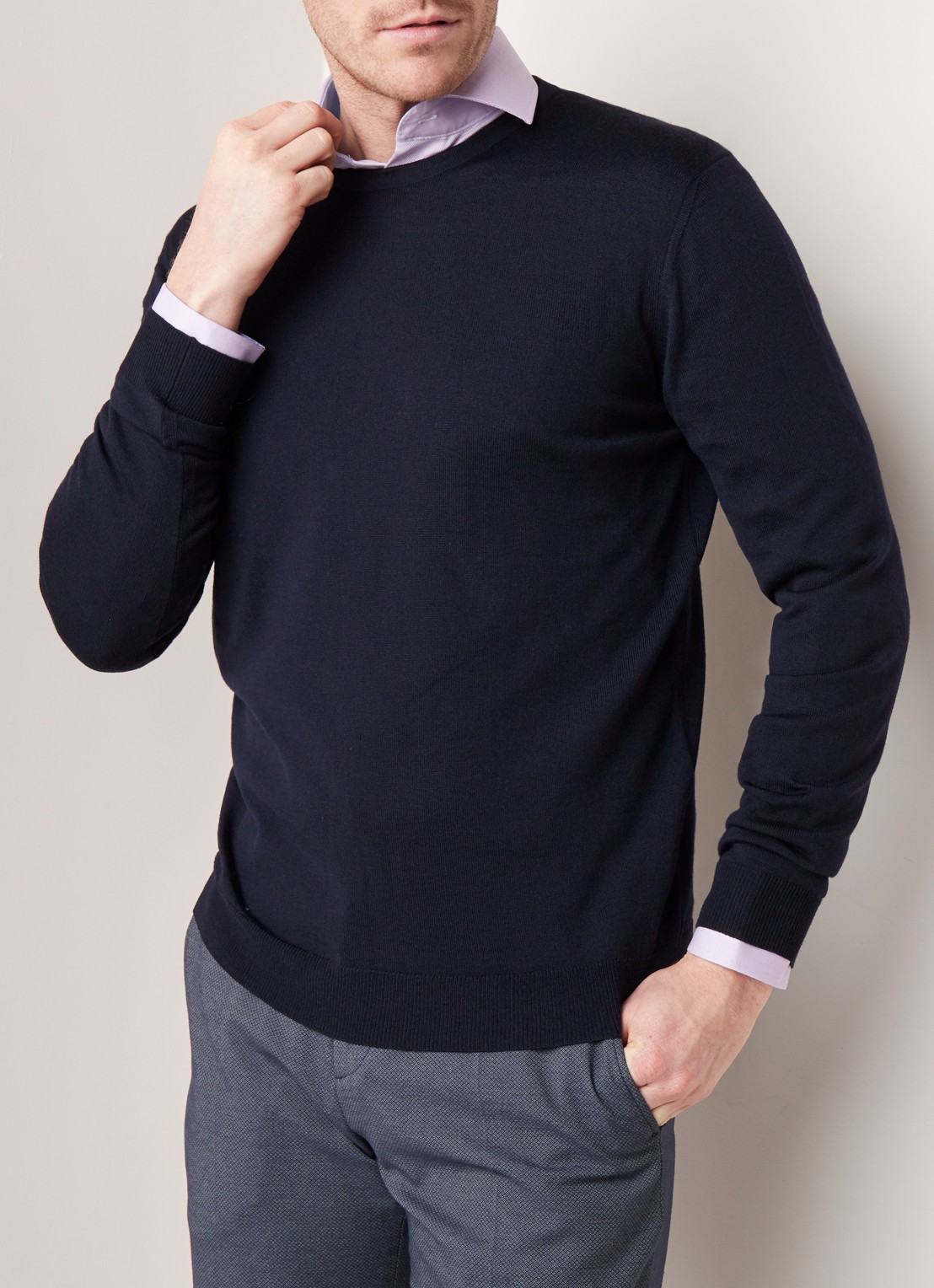 Profuomo Fijngebreide pullover van wol met ronde hals - detail 3 donkerblauw