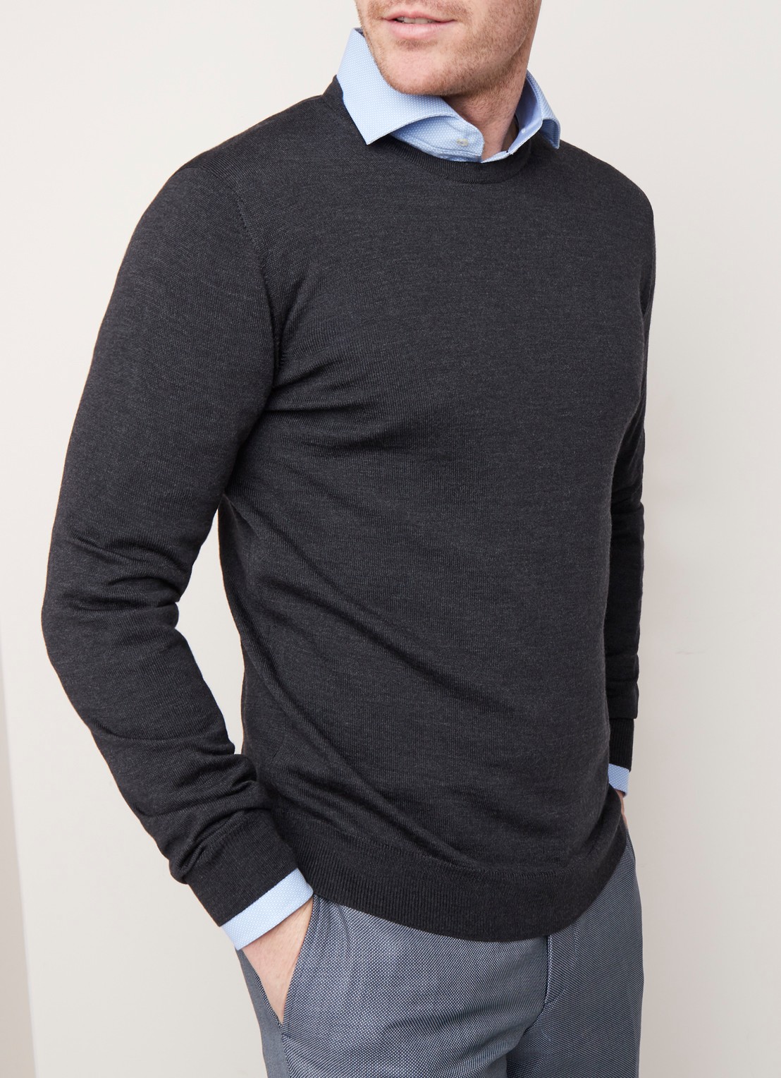 Profuomo Fijngebreide pullover van wol met ronde hals - detail 2 antraciet