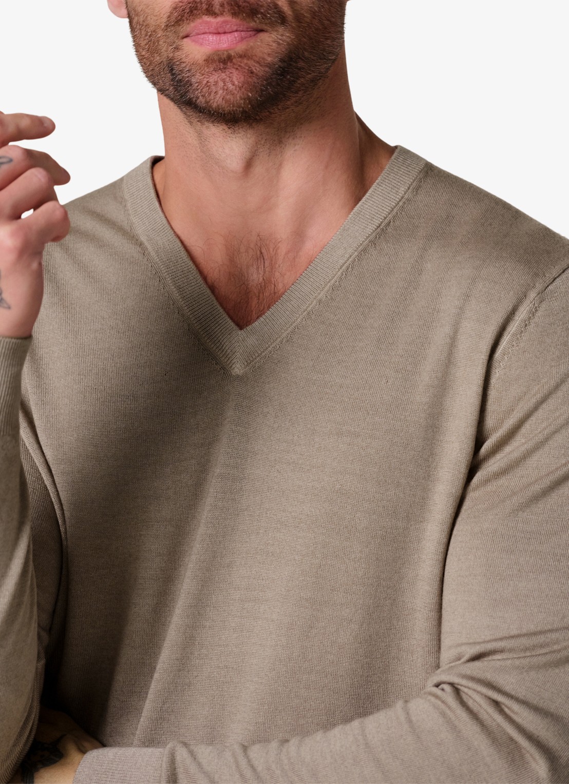 Profuomo Fijngebreide trui van wol met V-hals - detail 6 beige