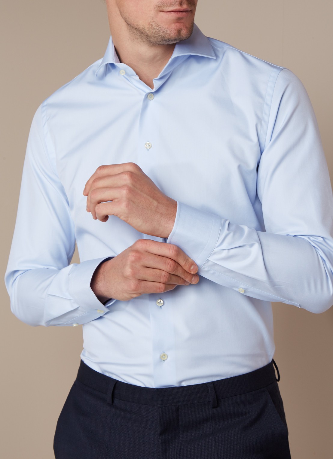 Profuomo Lichtblauw slim fit overhemd met wide spread-kraag - detail 4 lichtblauw