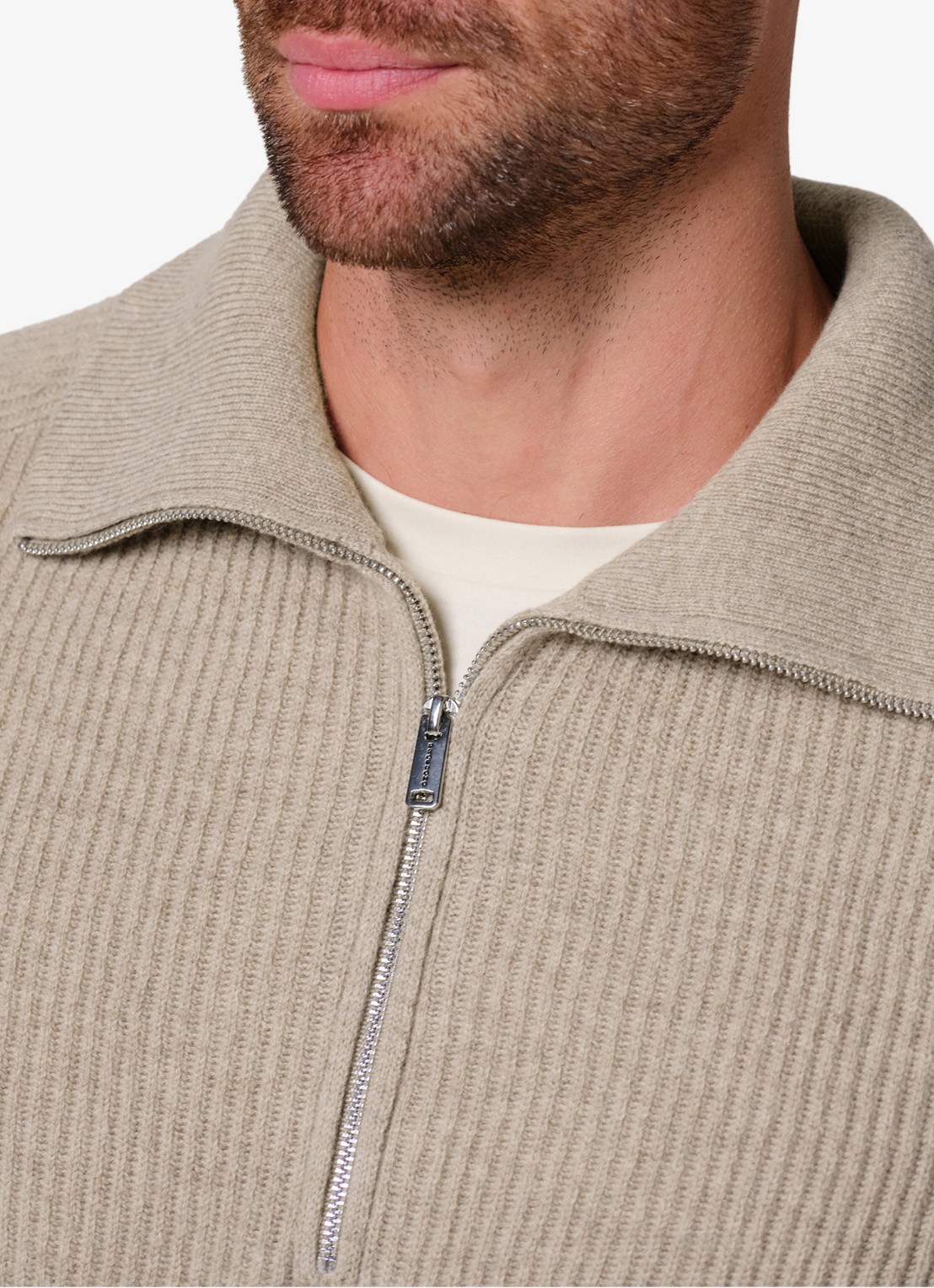 Profuomo Ribgebreide trui van wol met halve rits - detail 3 beige