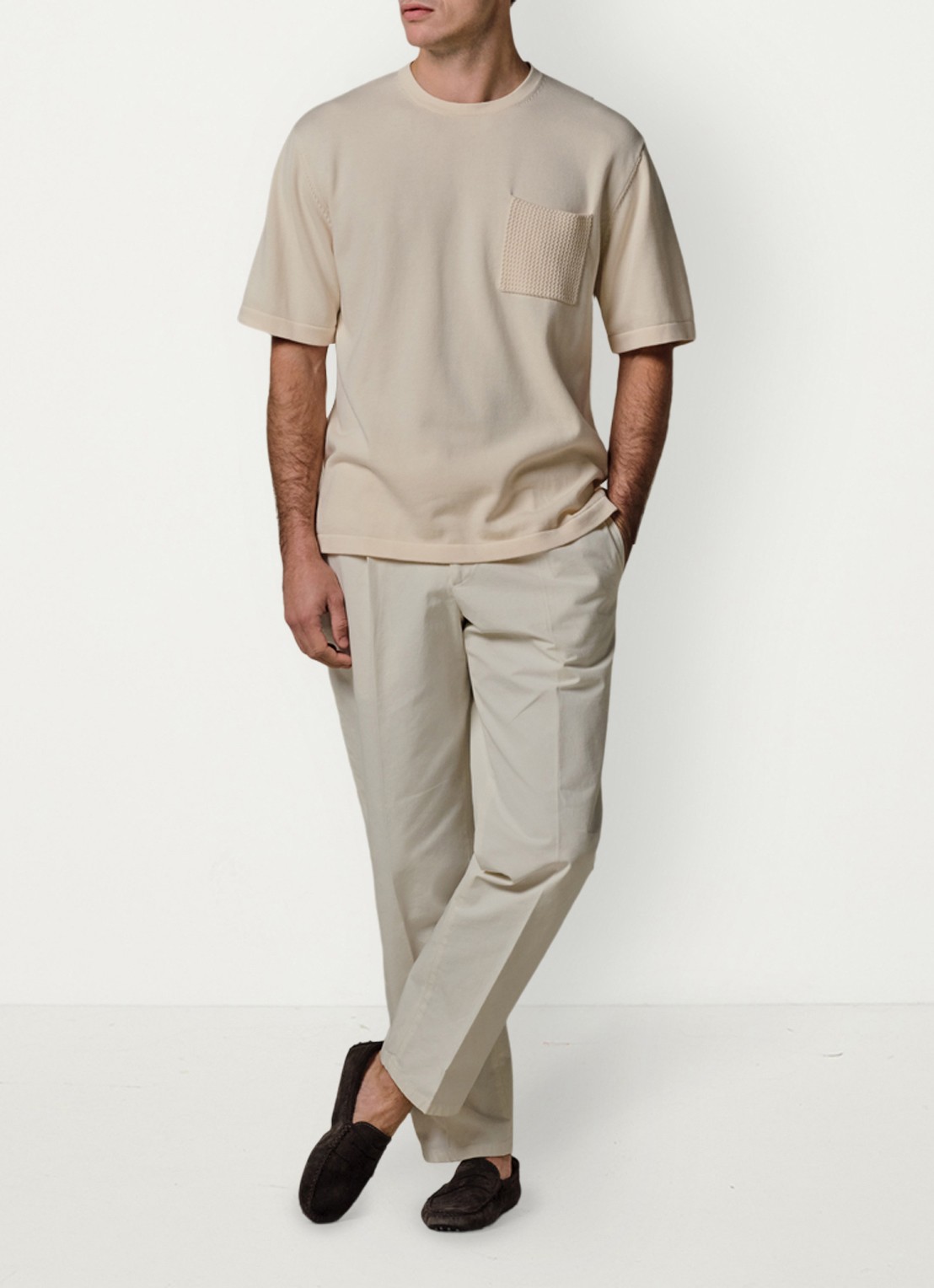 Profuomo T-shirt met borstzak - voorkant 6 gebroken wit