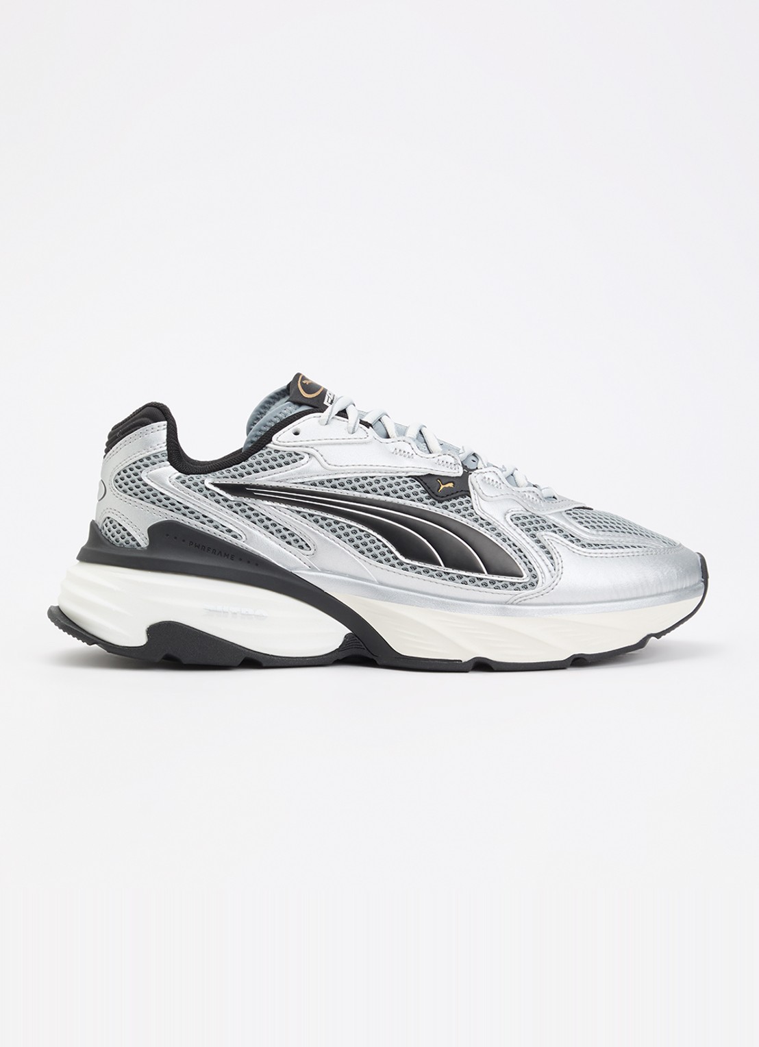Puma Fade Nitro LS sneaker van mesh met metallic finish - voorkant 2 zilver