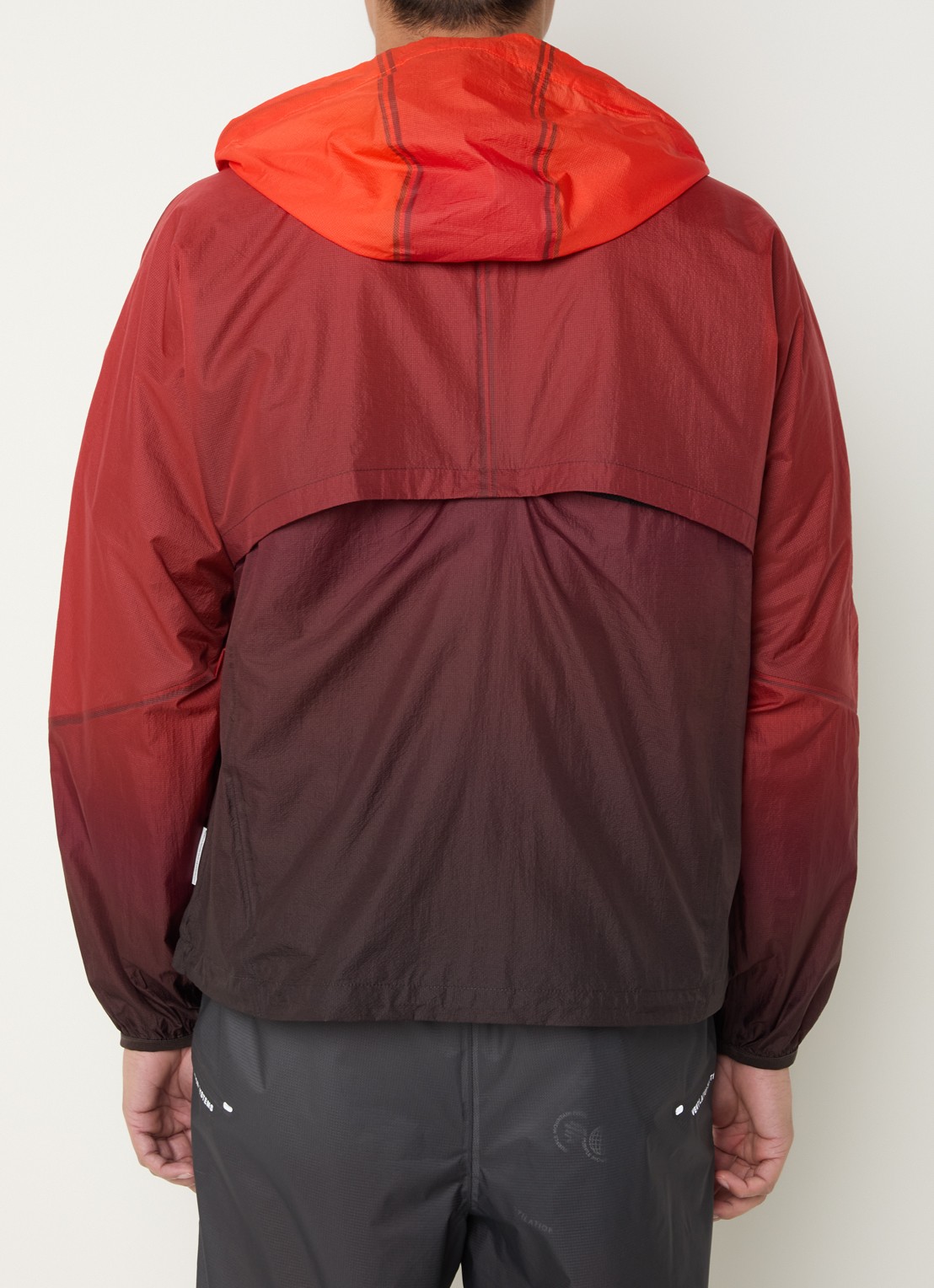 Purple Mountain Breeze jack met capuchon en dip-dye dessin - achterkant 4 rood