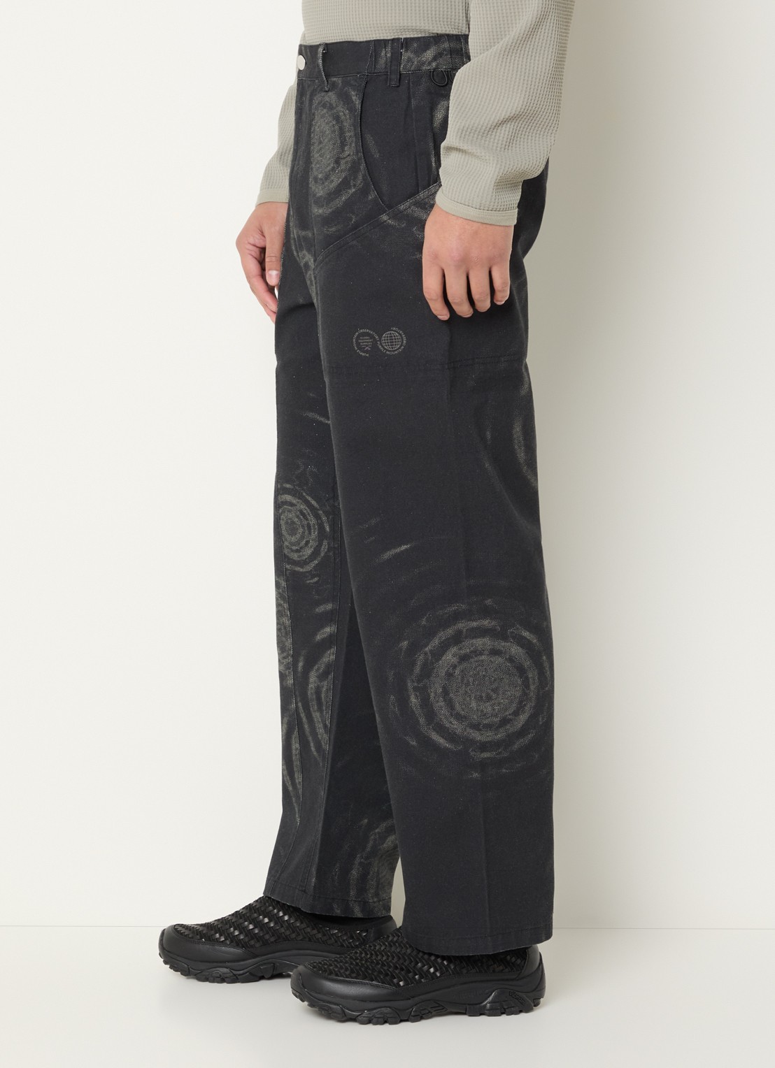 Purple Mountain Observatory Atlas straight fit broek met print - detail 4 antraciet