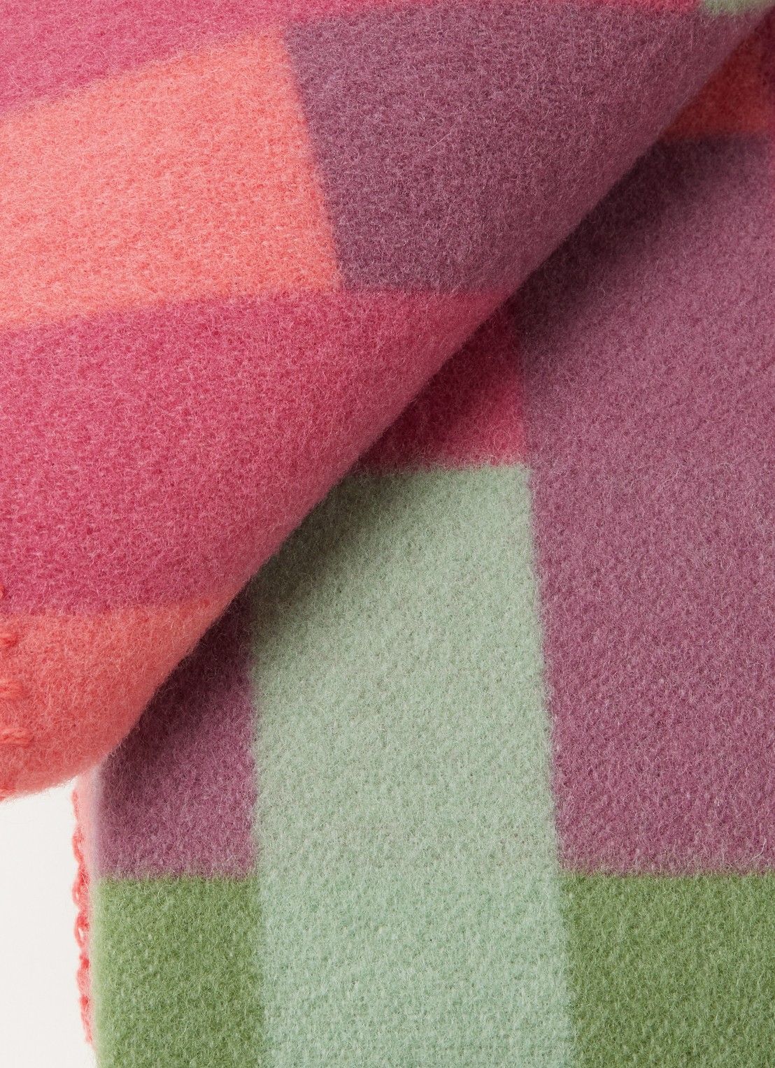Røros Tweed Asmund Bold plaid 135 x 200 cm - detail 3 roze